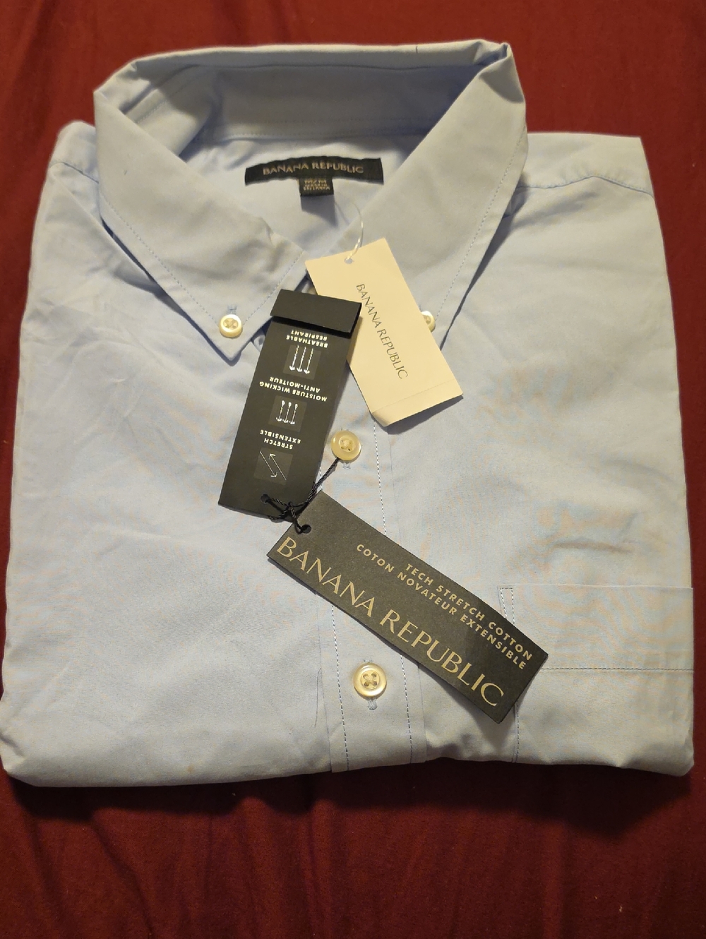 Brand New Banana Republic Light Blue Casual Button-Down Shirt Size Medium